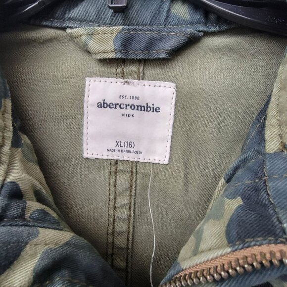 ⭐Abercrombie Size XL Kids Camouflage Military camo utility outwear Jacket Green - Picture 3 of 7
